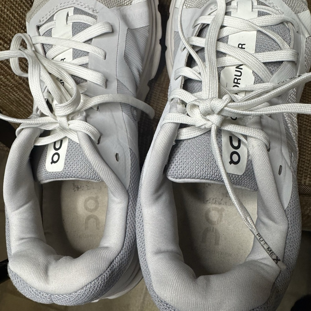 On Cloud Swiss Engineering Cloudrunner 56.99008 W… - image 7